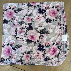 Posh Peanut Pink and Gray Floral Blanket